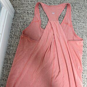 Lululemon Women's Tank Top - Size 4 - Peach with Subtle Soft Gray Stripe